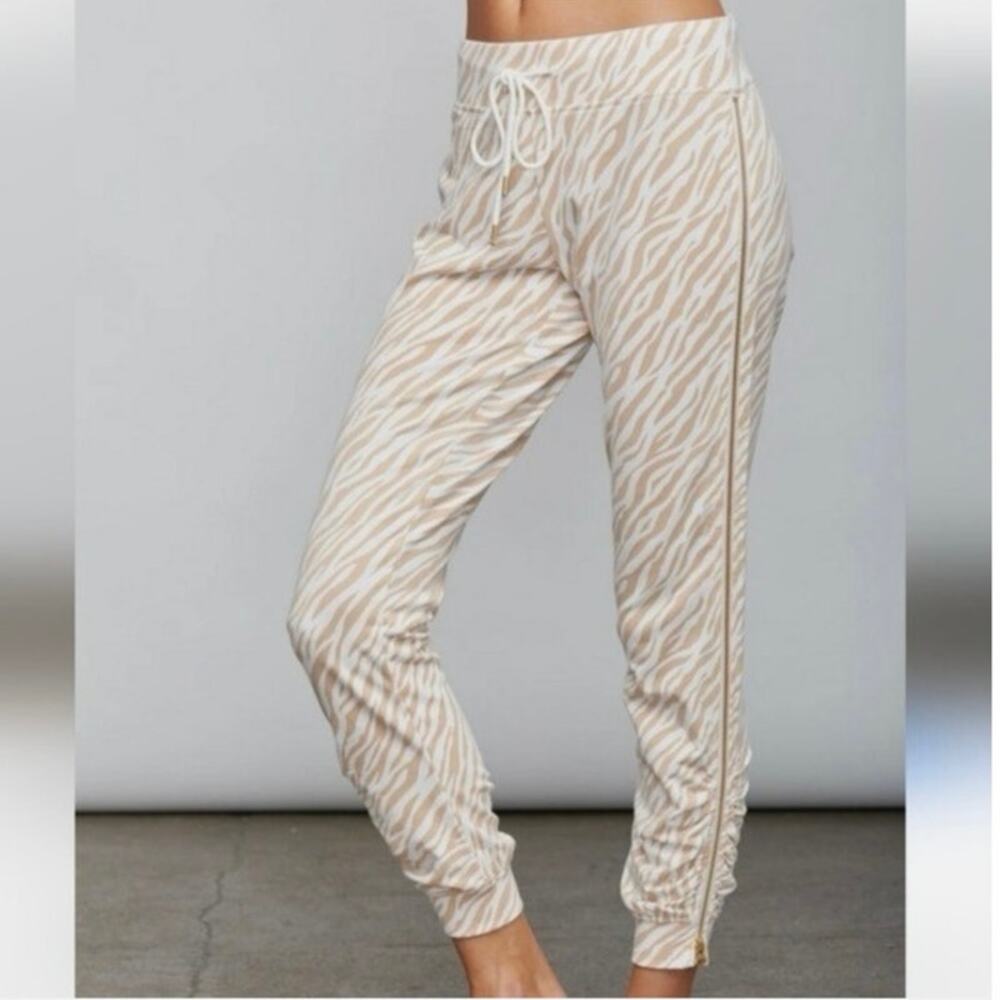 Sundays Roth Zebra Print Jogger with Gold Zippers on Legs Women’s size 0
